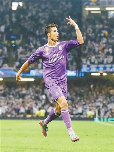 年担任首发 年担任首发